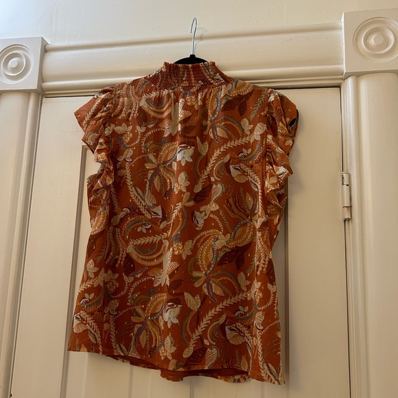 Joie Rust Floral Smocked-Neck Blouse – Boho Ruffle Sleeve (M) - Picture 6 of 7